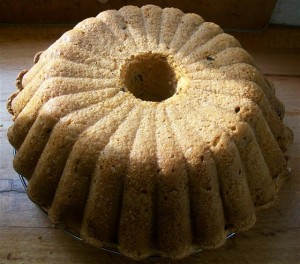 Breudher - Dutch New Year's Cake - Quirky Cooking