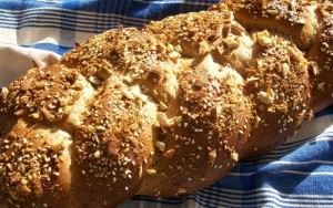 Greek Easter Bread - Quirky Cooking