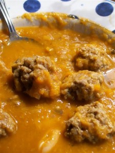 Meatball, Vege & Bean Soup - Quirky Cooking