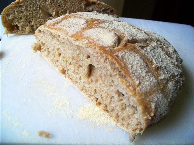 Wholemeal Spelt Artisan Bread - Quirky Cooking