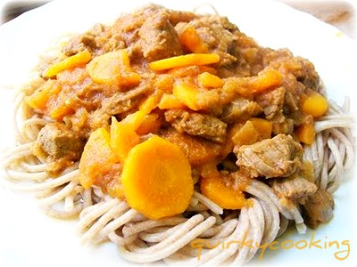 Sweet n Sour Beef with Noodles - Quirky Cooking