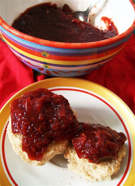 Naturally Sweetened Strawberry Jam - Quirky Cooking